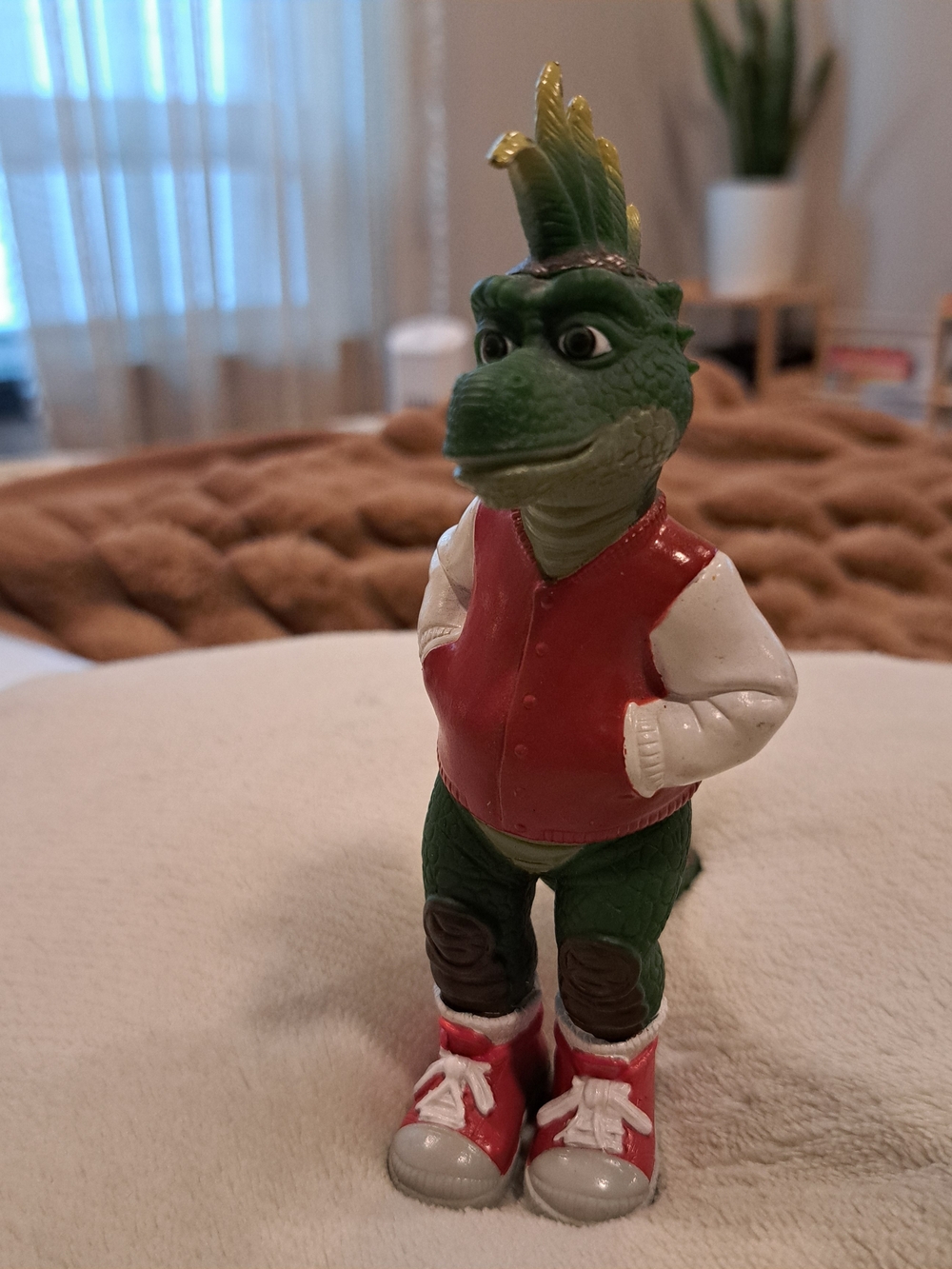 Vtg Robbie Sinclair 1991 Dinosaurs TV show 6" action figure